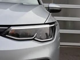 Volkswagen Golf thumbnail 9