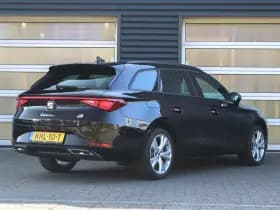 SEAT Leon Sportstourer thumbnail 2