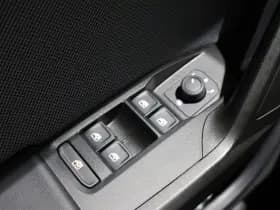 SEAT Leon thumbnail 31