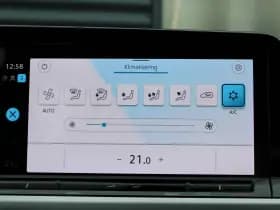 Volkswagen Golf thumbnail 26