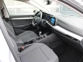 Volkswagen Golf thumbnail 46