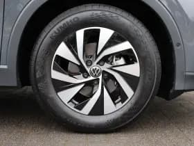 Volkswagen Tiguan thumbnail 13