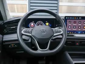 Volkswagen Tiguan thumbnail 21