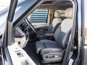 Volkswagen Multivan thumbnail 4