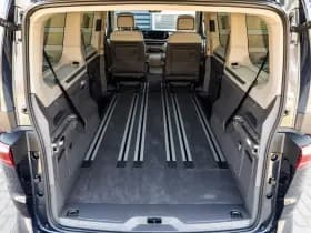 Volkswagen Multivan thumbnail 34