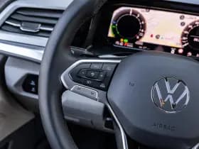 Volkswagen Multivan thumbnail 44