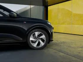 Audi Q6 e-tron thumbnail 9