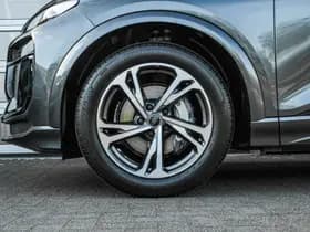 Audi Q6 e-tron thumbnail 11