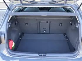 Volkswagen Golf thumbnail 18