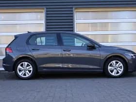 Volkswagen Golf thumbnail 3