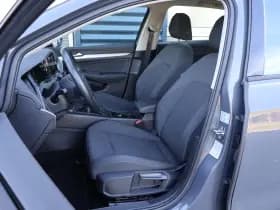 Volkswagen Golf thumbnail 4