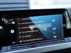 Volkswagen Golf thumbnail 48