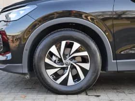 Volkswagen Tiguan thumbnail 14
