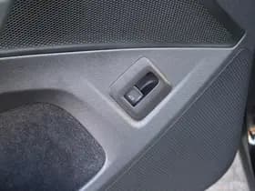 Volkswagen Tiguan thumbnail 36