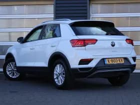 Volkswagen T-Roc thumbnail 12