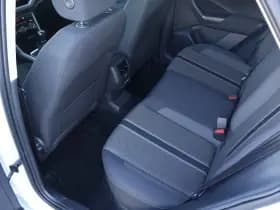 Volkswagen T-Roc thumbnail 19