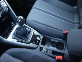 Volkswagen T-Roc thumbnail 31