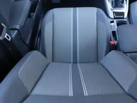 Volkswagen T-Roc thumbnail 44