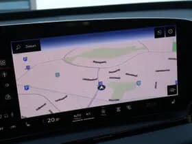 Audi Q6 e-tron thumbnail 30