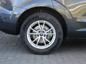 Audi Q3 thumbnail 9