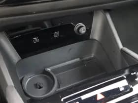 Audi Q6 e-tron thumbnail 35