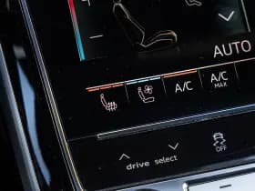 Audi A8 thumbnail 39