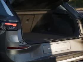 Volkswagen T-Roc thumbnail 12