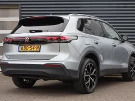 Volkswagen Tiguan thumbnail 2