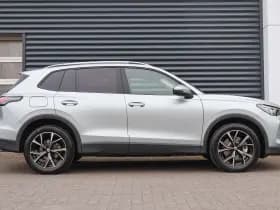 Volkswagen Tiguan thumbnail 3