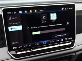 Volkswagen Tiguan thumbnail 52