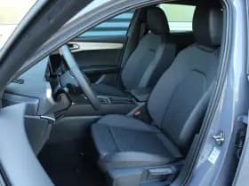 SEAT Leon thumbnail 4