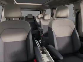 Volkswagen Multivan thumbnail 4