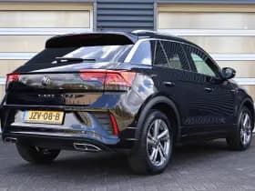 Volkswagen T-Roc thumbnail 2