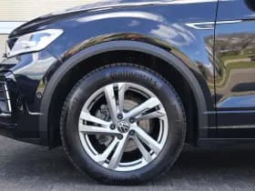 Volkswagen T-Roc thumbnail 14