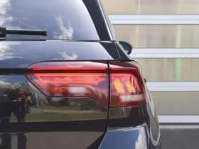 Volkswagen T-Roc thumbnail 37