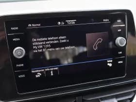 Volkswagen T-Roc thumbnail 53