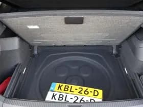 Volkswagen Tiguan thumbnail 38