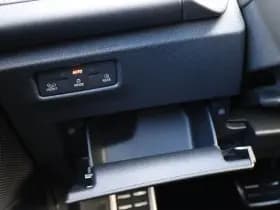 Volkswagen Tiguan thumbnail 44