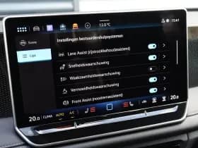 Volkswagen Tiguan thumbnail 55