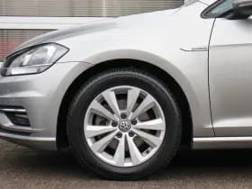 Volkswagen Golf thumbnail 15