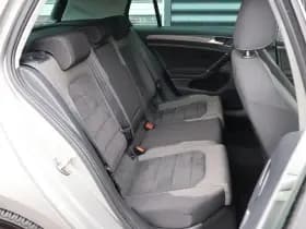 Volkswagen Golf thumbnail 17