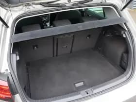 Volkswagen Golf thumbnail 18