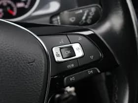 Volkswagen Golf thumbnail 26
