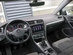 Volkswagen Golf thumbnail 5