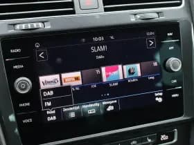 Volkswagen Golf thumbnail 46