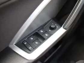 Audi Q3 thumbnail 32