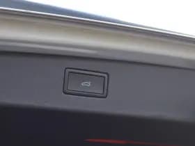Volkswagen Tiguan thumbnail 36