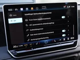 Volkswagen Tiguan thumbnail 54