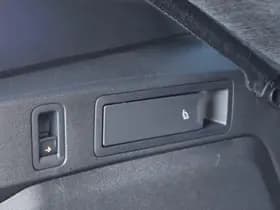 Volkswagen Tiguan thumbnail 41