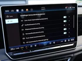Volkswagen Tiguan thumbnail 68